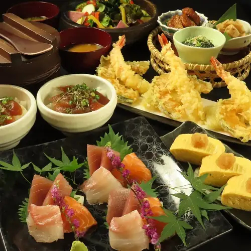 [Enjoy sushi and tempura]