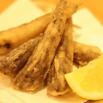 來自三河的炸梅希卡里魚