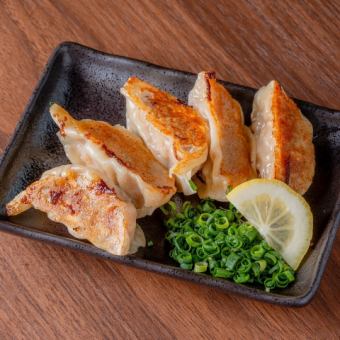 Ikechan Gyoza (5 pieces)