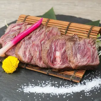 US産牛ミスジステーキ 100g