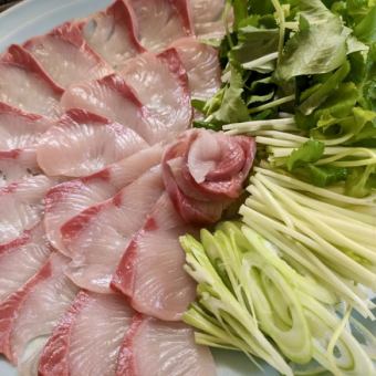 寒ぶりしゃぶしゃぶ（真鯛に変更可）鍋と豪華寿司コース8品11000円（税込）11月1日～開始