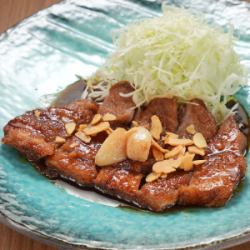 (B) とんてき定食 (肉1枚)