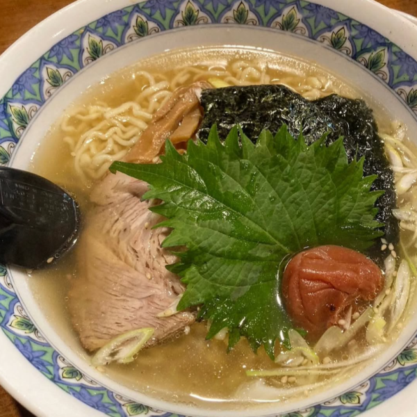 店主のこだわりが詰まったあっさりながら食べ応え抜群のらーめんです【らーめん各種】