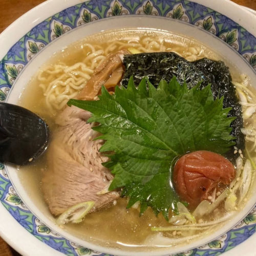 店主のこだわりが詰まったあっさりながら食べ応え抜群のらーめんです【らーめん各種】