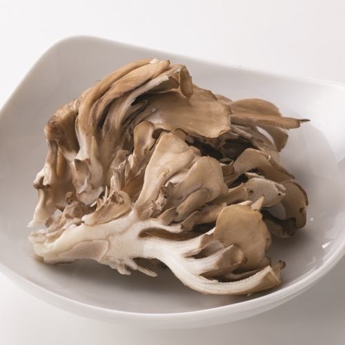 Ripe maitake mushrooms