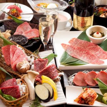 [Special occasions such as dates and anniversaries] “Inoue Premium Course” including our signature grilled sukiyaki, all 12 dishes for 10,000 yen