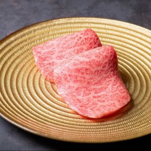 焼肉いのうえ吉祥寺店名物【生切りいのうえロース】さっと炙って食べられる至高の逸品☆
