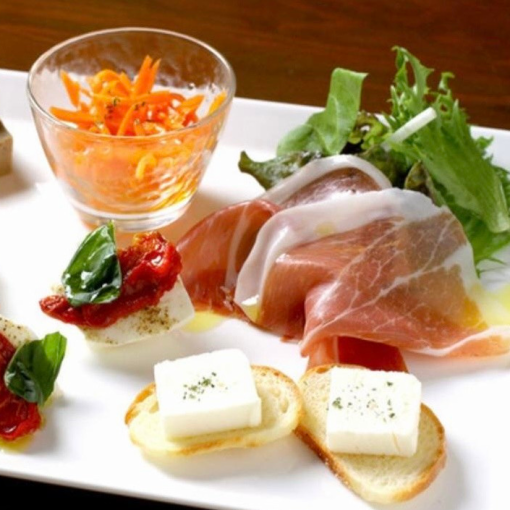 【女性限定】気軽に集まれる女子会プラン《平日ランチ限定》