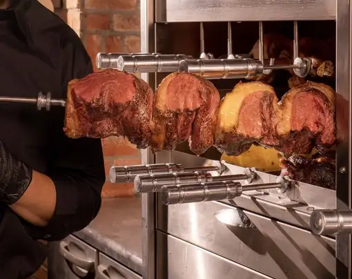 【極 -KIWAMI-】牛肉限定シュラスコ＆サイドメニュー食べ放題＋飲み放題付コース2時間10,000円