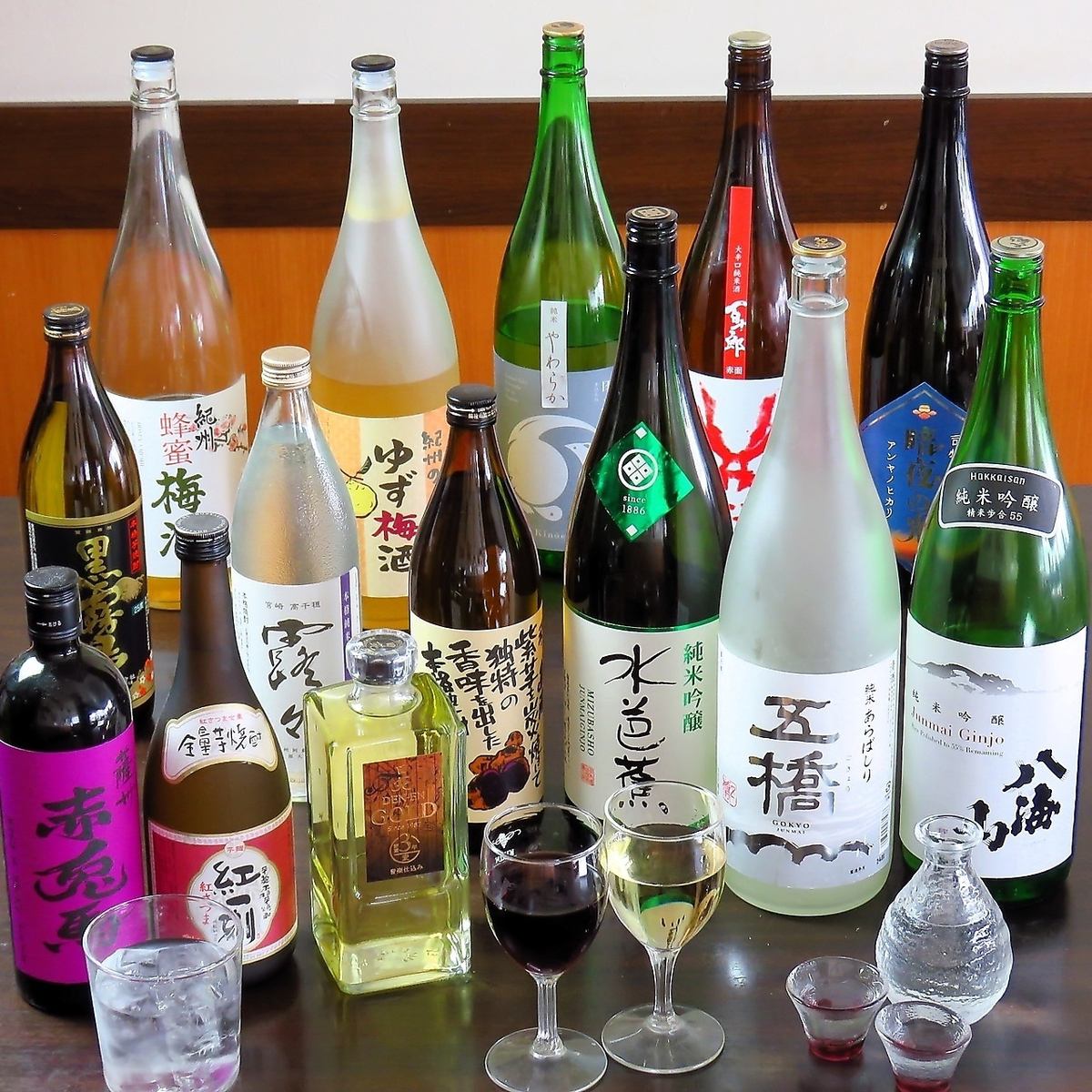 単品飲み放題1300円(税込)～ご用意！＋200円で生ビールも◎