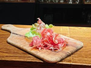 生ハム　ハモンセラーノ