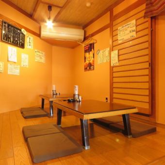 お子様連れにもご利用しやすい広々とした座敷席をご用意しています！