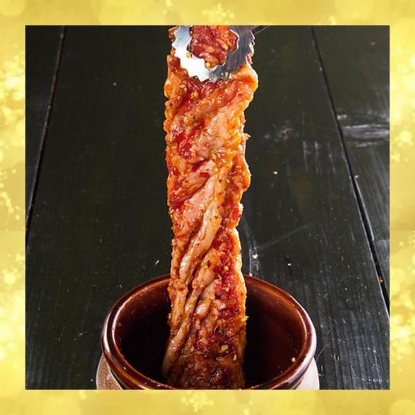 [There is no doubt that you will repeat] The specialty "Tsubo Kalbi" marinated in a secret sauce for a whole day