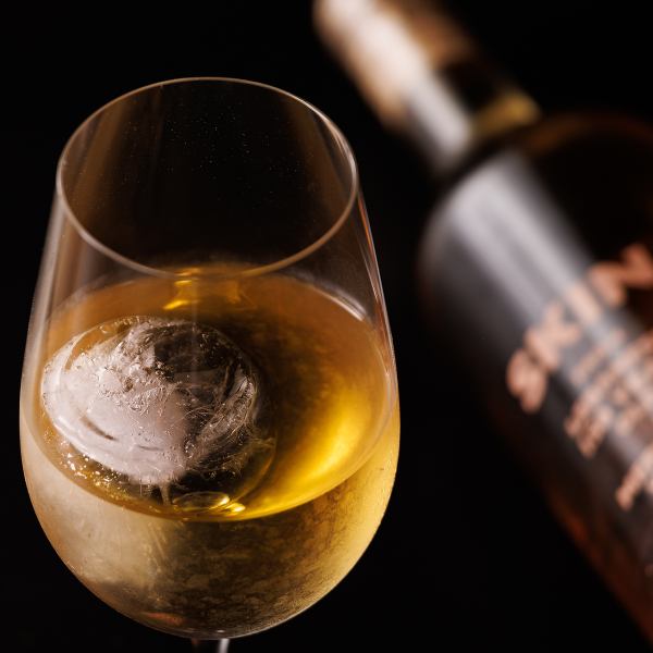 【爽やかな香り】キリッとした味わいの絶品オレンジワイン