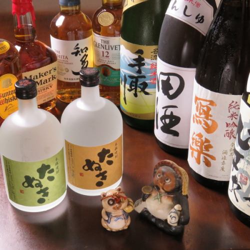日本酒も豊富な品揃え