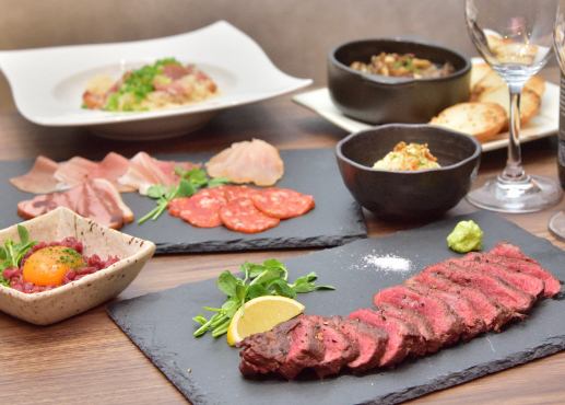Meat dishes such as Kuroge Wagyu beef and special beef tongue.From 5,500 yen including all-you-can-drink premol & glass of wine etc.