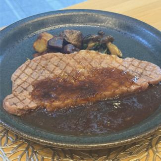 サーロインステーキ　150g　和風赤ワインソース