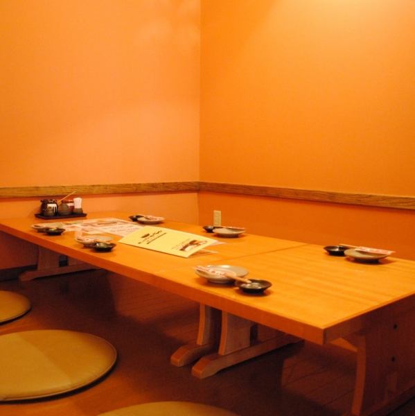 There are five rooms of the Japanese style with a Japanese style available for 2 to 6 people ♪ You can also hold a private banquet for up to 30 people by connecting all the Japanese style rooms. For those who want a relaxing party, a party at Osaki It is recommended !!
