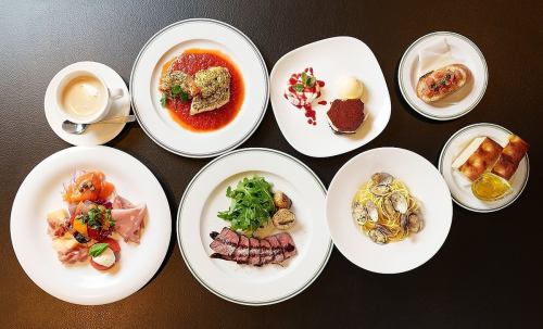 Italian Dinner Course [C]: 7 dishes including appetizer, pasta, fish dish, meat dish (beef), and dessert. 7700 yen.