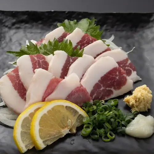 馬フタエゴ刺し