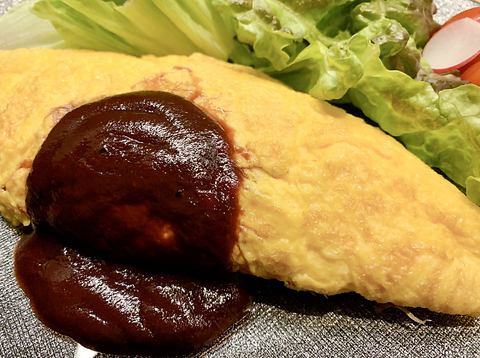 研究学園駅徒歩5分。とん平焼きが名物です！