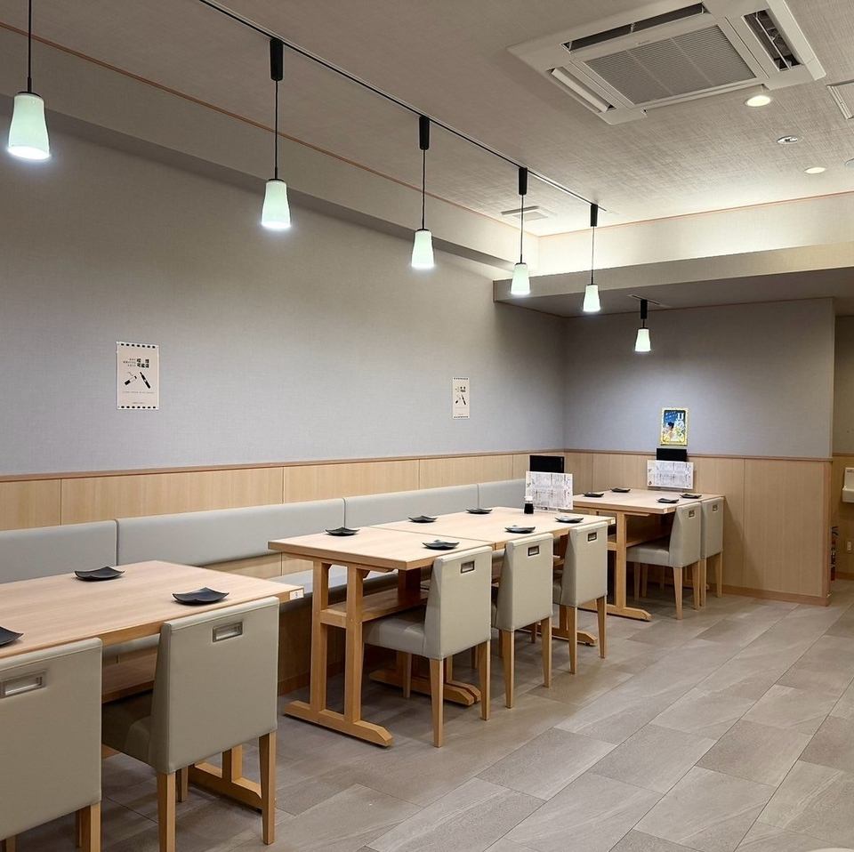 牡蠣、アクアパッツァなど新鮮な海鮮料理もお楽しみください♪