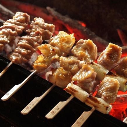 享用日式料理和烤雞串套餐：9 道菜 + 3 小時暢飲，僅需 4,000 日圓（原價 5,200 日圓）