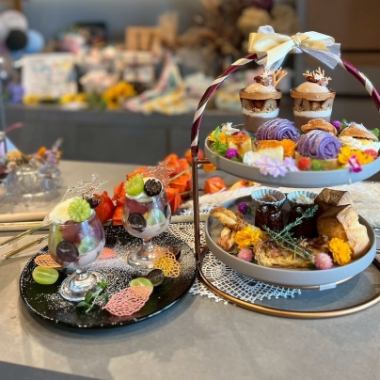 カフェニトロの芋栗南京と時々ブドウなアフタヌーンティー2025   6000yen 【T.F付き】