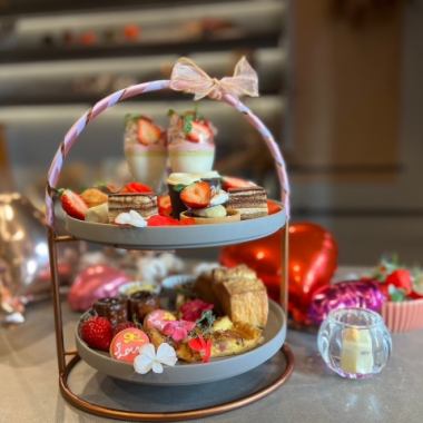 苺とチョコづくしValentineアフタヌーンティー2026（1月21日～3月2日限定）ドリンク別 5000円