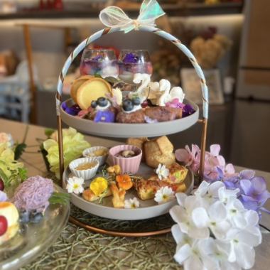 カフェニトロの初夏への移ろい Blue afternoon tea紫陽花と天の川と（5月8日から6月）ドリンク別