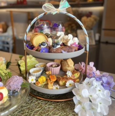 カフェニトロの初夏への移ろい Blue afternoon tea紫陽花と天の川と（5月8日から6月）ドリンク別