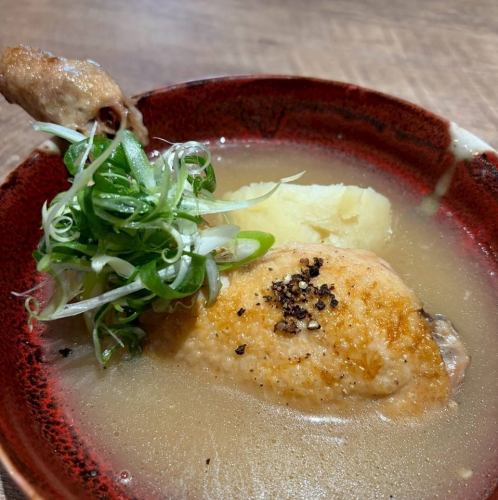 【創作おでん】鶏足白湯