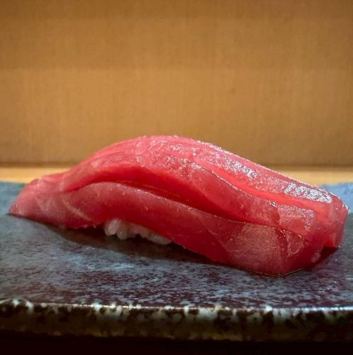 【握り鮨一貫】赤身（本鮪）