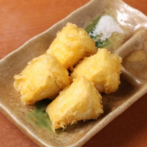 女子人気　カマンベールチーズ天