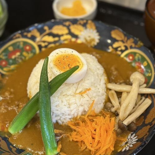 新菜單：烤肉餐廳咖哩