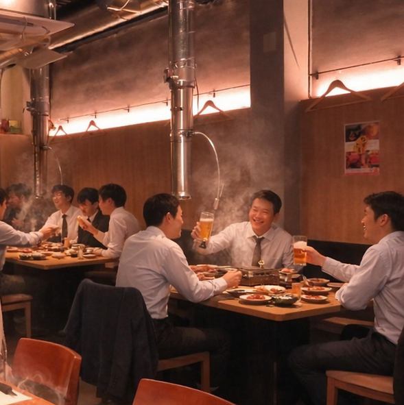 当店では、お客様のニーズに応じたカウンター席をご用意しております。お一人様用の焼肉グリルを備えたスペースでは、気軽に自分だけの焼肉体験をお楽しみいただけます。また、2名様でシェアできる焼肉グリル付きのカウンター席もご用意しており、居心地の良い空間で親しい方と食事をご堪能ください。