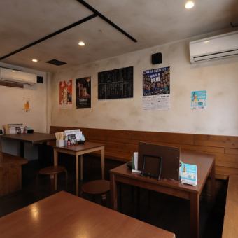 【15人以上可包場】適合商務、私人等大型聚會。寬敞的空間讓您放鬆身心。