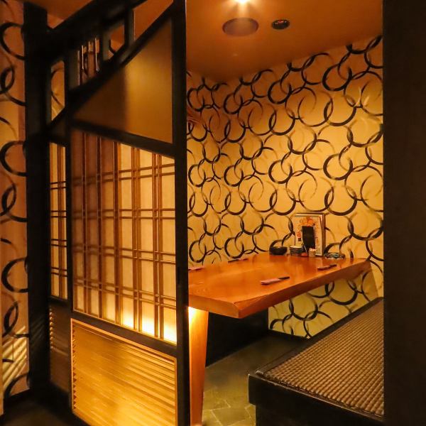 [Private room full of Japanese atmosphere] At Taketoshi, we are implementing measures to prevent the new coronavirus so that customers can eat with peace of mind.Up to 30 people can be accommodated for banquets♪ It is a spacious space that can be overlooked on one floor.[Tenmonkan/Private banquet/Hori-kotatsu/Corporate banquet/All-you-can-drink/Meat/Fish/Girls' night out/Seafood/Sashimi/Tatami room]