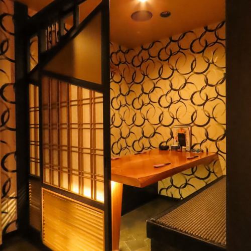 <p>[Private room full of Japanese atmosphere] At Taketoshi, we are implementing measures to prevent the new coronavirus so that customers can eat with peace of mind.Up to 30 people can be accommodated for banquets♪ It is a spacious space that can be overlooked on one floor.[Tenmonkan/Private banquet/Hori-kotatsu/Corporate banquet/All-you-can-drink/Meat/Fish/Girls&#39; night out/Seafood/Sashimi/Tatami room]</p>