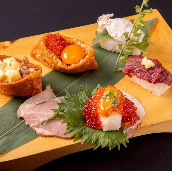 我們提供各種精美的“日本黑毛牛肉”壽司。餐廳內所有座位均為私人座位，非常適合約會或招待客人。