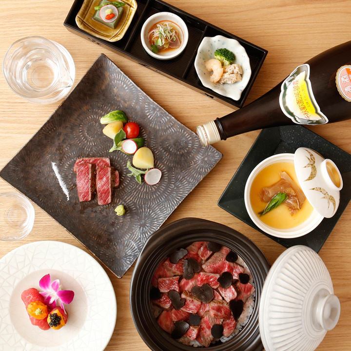 【3시간】옥 히스이 코스 전 10품 4620엔(부가세 포함)