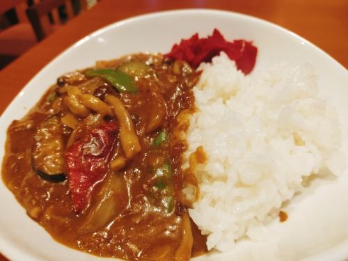 Stewed chicken and vegetable curry