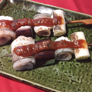 梭鱼串配葱花和味噌酱（1串）