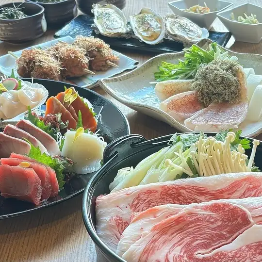 【完全個室宴会】魚吉刺身6点盛&和牛すき焼き 宴会満足プラン【全8品・飲み放題付】