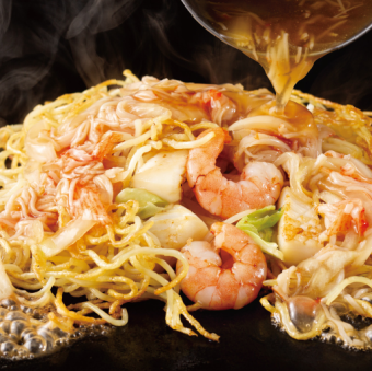 Seafood Fried Noodles with Thick Sauce