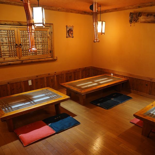 [We accept various requests] [Private room with tatami seating for up to 28 people] Please come to Tsuchi no Mura for all kinds of banquets! Recommended for parties with a large number of people, such as company banquets.When reserved for a banquet, the room becomes a private room!It can be used for various occasions such as welcome and farewell parties, as well as company banquets, class reunions, mom's parties, etc.Please feel free to contact us.