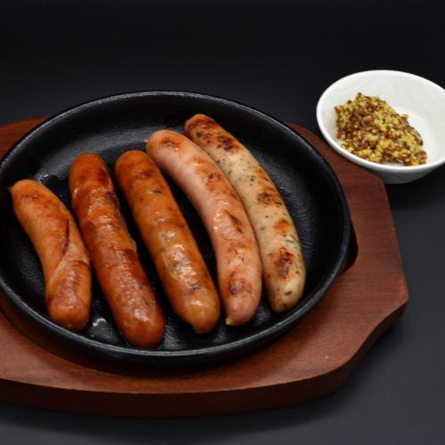 Assorted 5 kinds of sausages