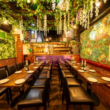 《迫力満点◎新宿初！超大型LEDモニターでスポーツ観戦》大人数でのご宴会やパーティー、結婚式の二次会などに最適！楽しんでいただけるよう心のこもったサービスをご提供いたします。人数やお料理など、お気軽にお問い合わせください。