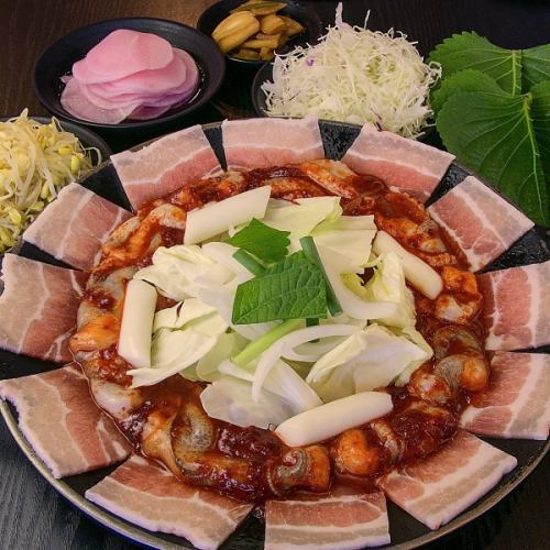 お得な定食ランチも人気♪