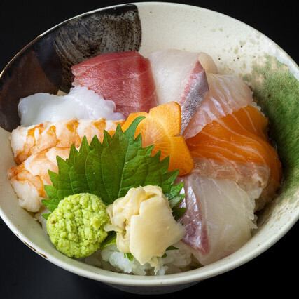 海鮮丼《蕎麦セット》